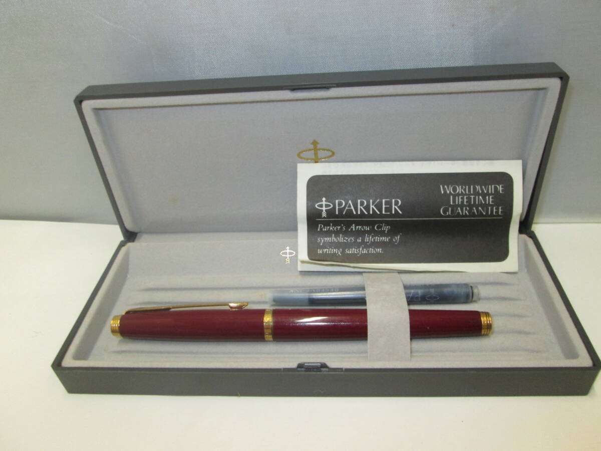 【2355】PARKER パーカー 万年筆 ペン先585（14K） ワインレッドカラーの画像1