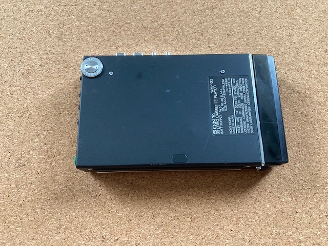 Yahoo!オークション - 美品 SONY ウォークマン Walkman WM-102 Yahoo!オークション - 美品 SONY ウォークマン Walkman WM-102