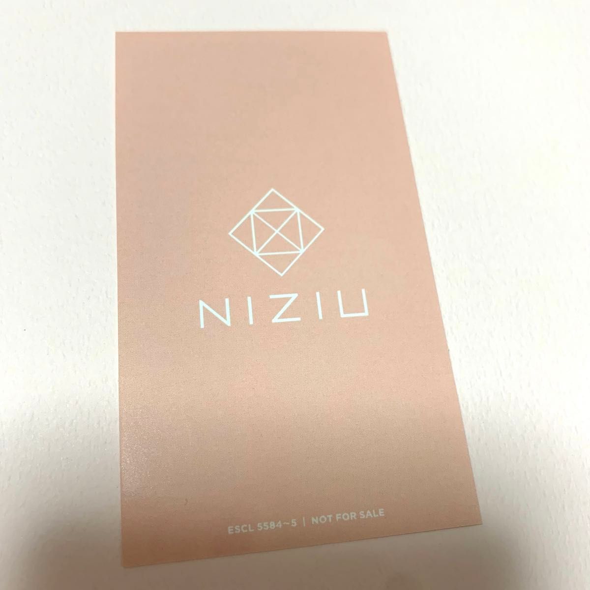 NiziU ニナ NINA ラントレ トレカ ランダム トレーディング カード U アルバム アイドル KーPOP JYP