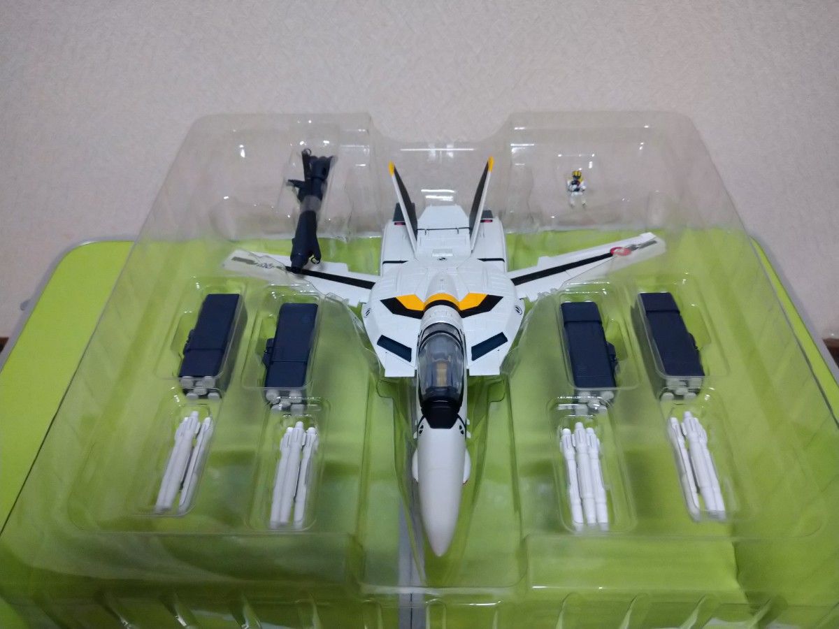 ★マクロス 1/48 VF-1S ロイ・フォッカー機