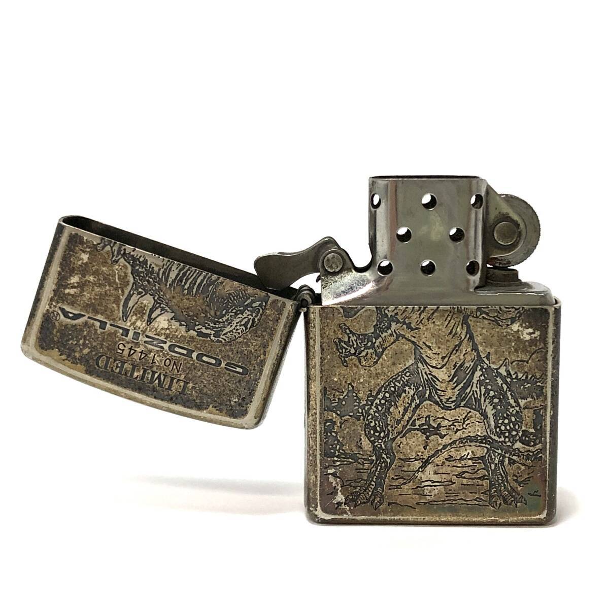 ＊【火花OK】ZIPPO ゴジラ 台座付 オイルライター 1997年 リミテッド No.1445 煙草 タバコ 喫煙具 喫煙グッズ ジッポー GODZILLA LIMITEDの画像5