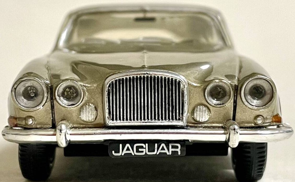 最安 読み方 Yahoo!オークション マーク10 JAGUAR ジャガー 1/43 ノレブ Ж - ノレブ