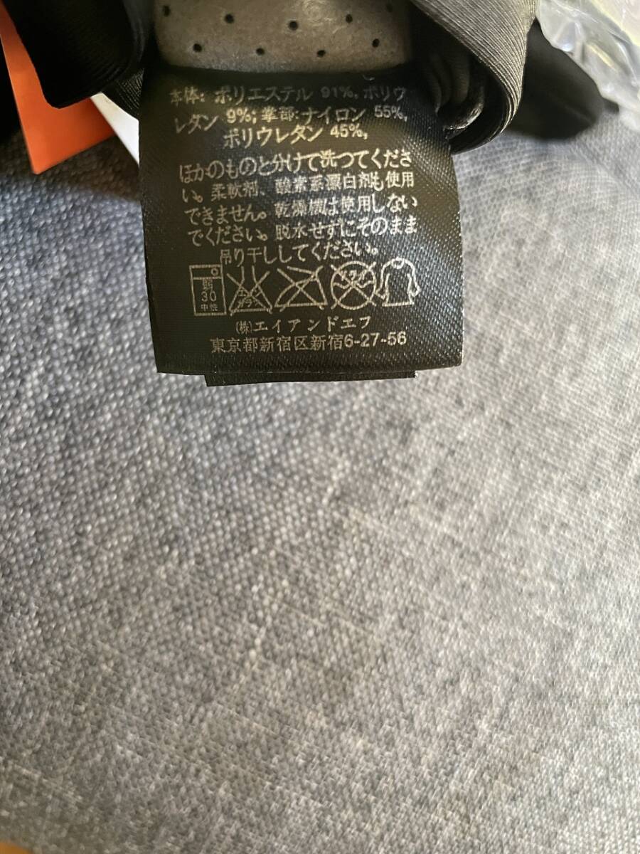 新品975 OUTDOOR RESEARCH 温暖時期用トレッキンググローブ 薄手即乾 M グレーの画像10