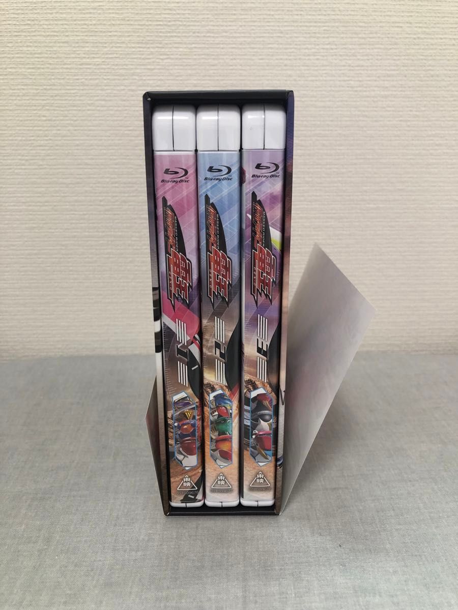 仮面ライダー電王 Blu-ray BOX 初回限定版 全巻収納BOX付き 全3巻セット パスケース付き 仮面ライダー電王 Blu-ray BOX 初回限定版 全巻収納BOX付き 全3巻セット パスケース付き