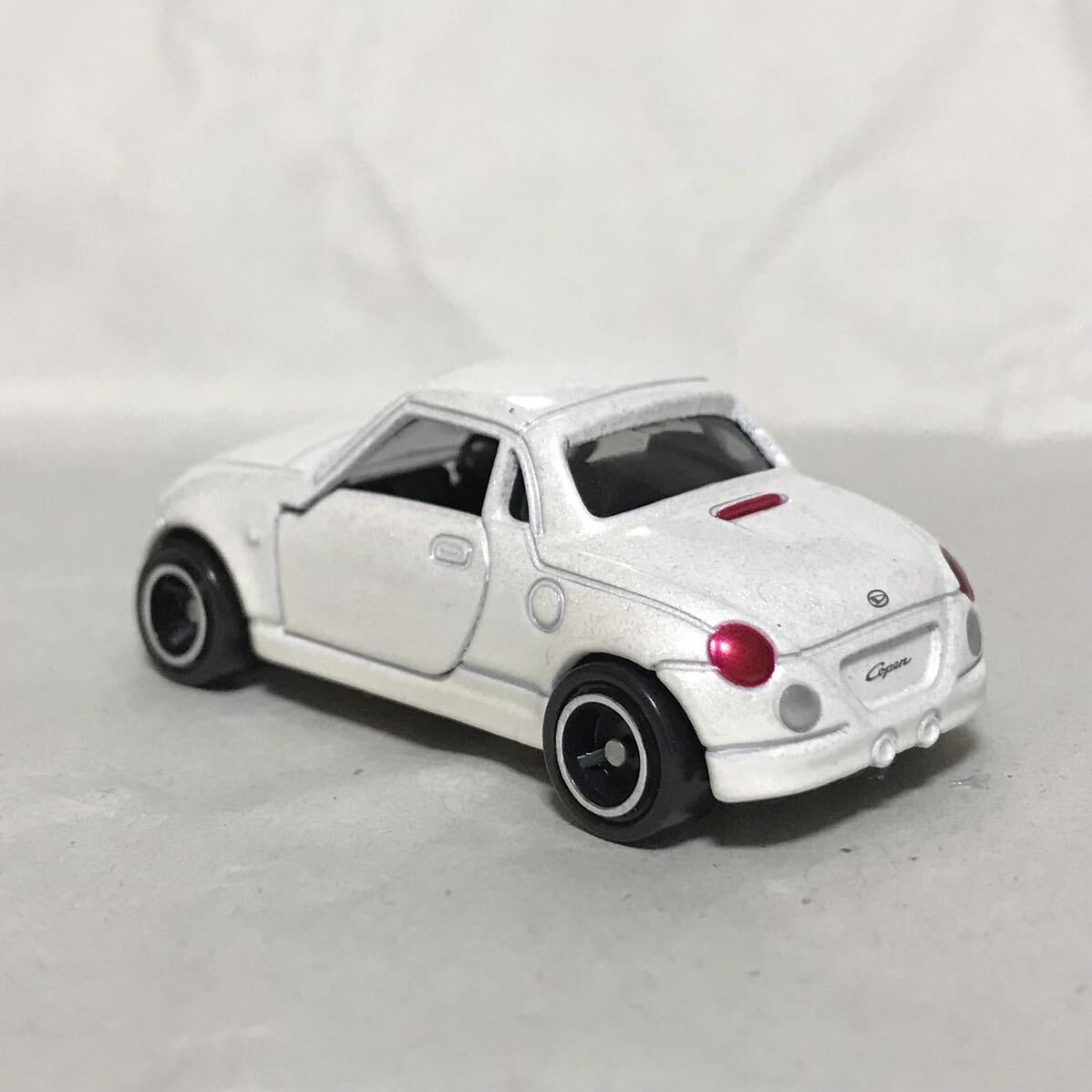 トミカ ミニカー No.15 ダイハツ コペン 改造品 ワイドホイール ホワイト 白 L880K の画像4
