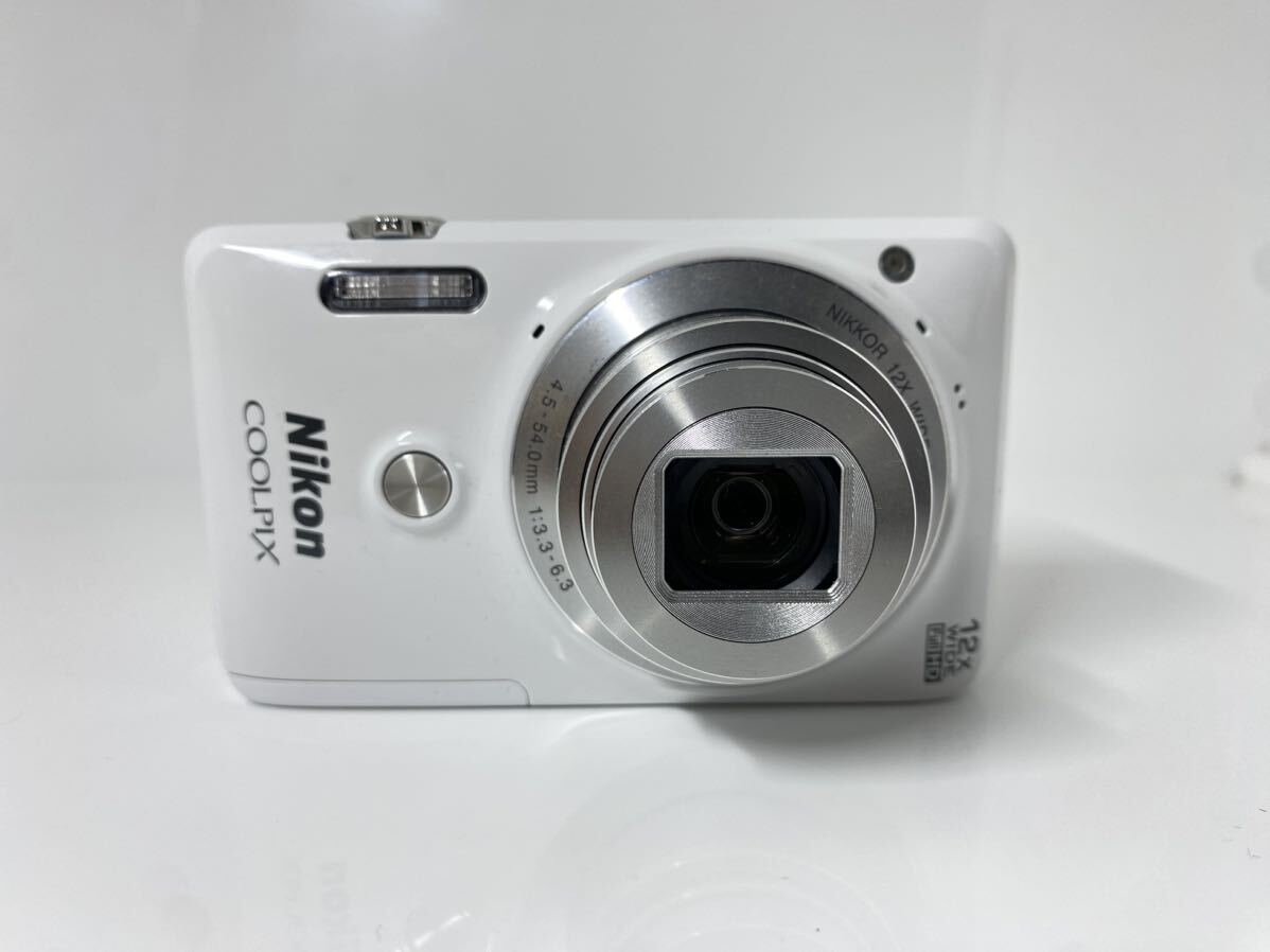 【動作確認済】完品 Nikon COOLPIX S6900 ニコン コンパクトデジタルカメラ ナチュラルホワイト バリアングル SD付 コンデジ デジカメ 箱有の画像4