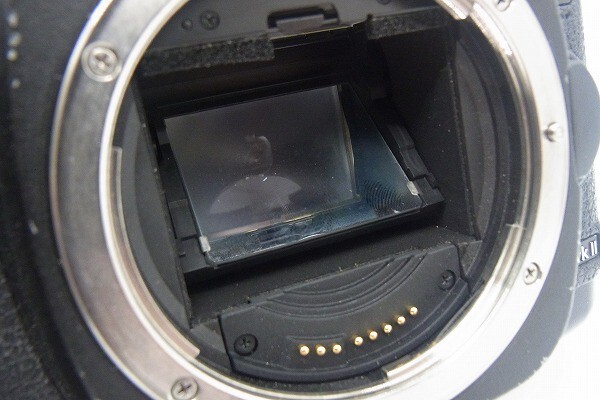 H24-4 CANON キャノン EOS 5D Mark II マーク 2 デジタル一眼レフカメラの画像4