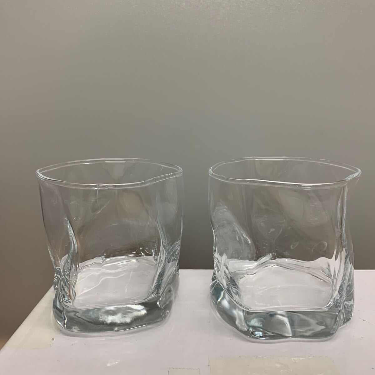y041901m ロックグラス　グラス ドリンクグラス ワイングラス 装飾用 透明_画像1