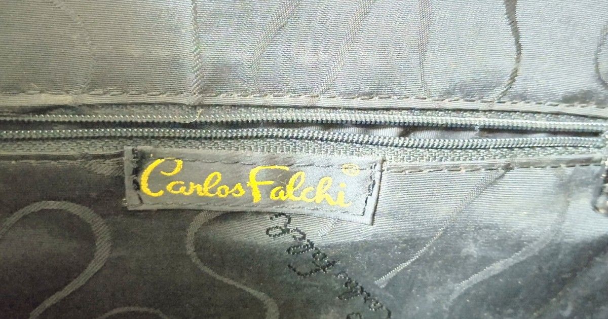 Carlos_Falchi カルロスファルチ　エナメル　ロングショルダーバッグ　廃番　