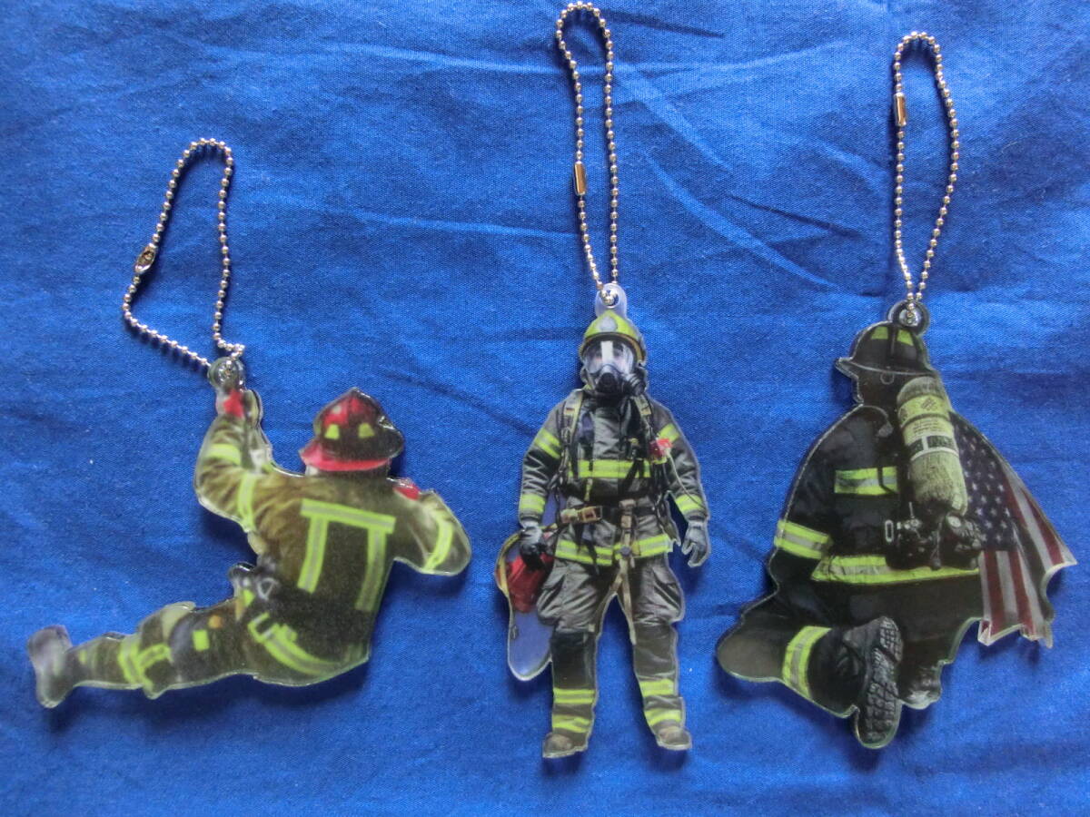 キーホルダー 消防士 消防隊 3個セット 2Dアクリル ペンダントキーホルダー No2_画像2