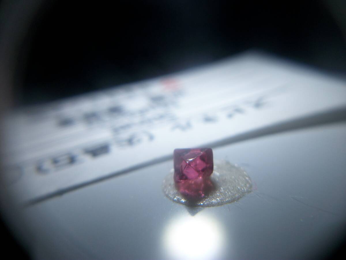 宝石質　中国　雲南省　レッドスピネル　赤色尖晶石　多面体　定型外発送_画像8