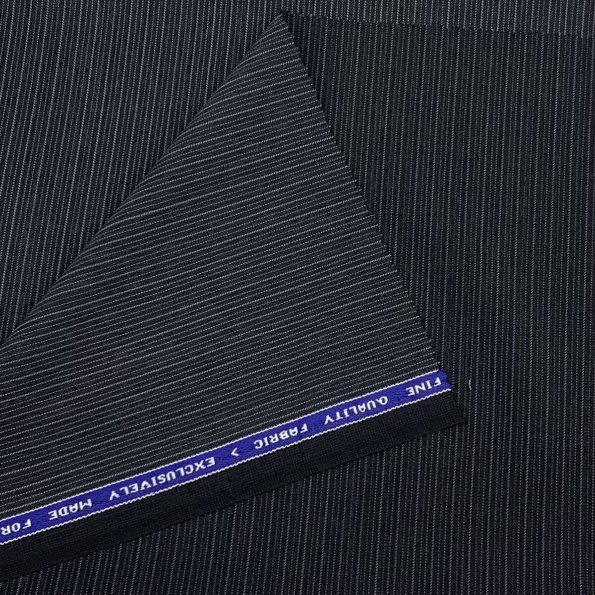 R124-2.2m 【日本製】〈 FINE QUALITY FABRIC 〉EXCLUSIVELY MADE FOR TAILORINGの画像2