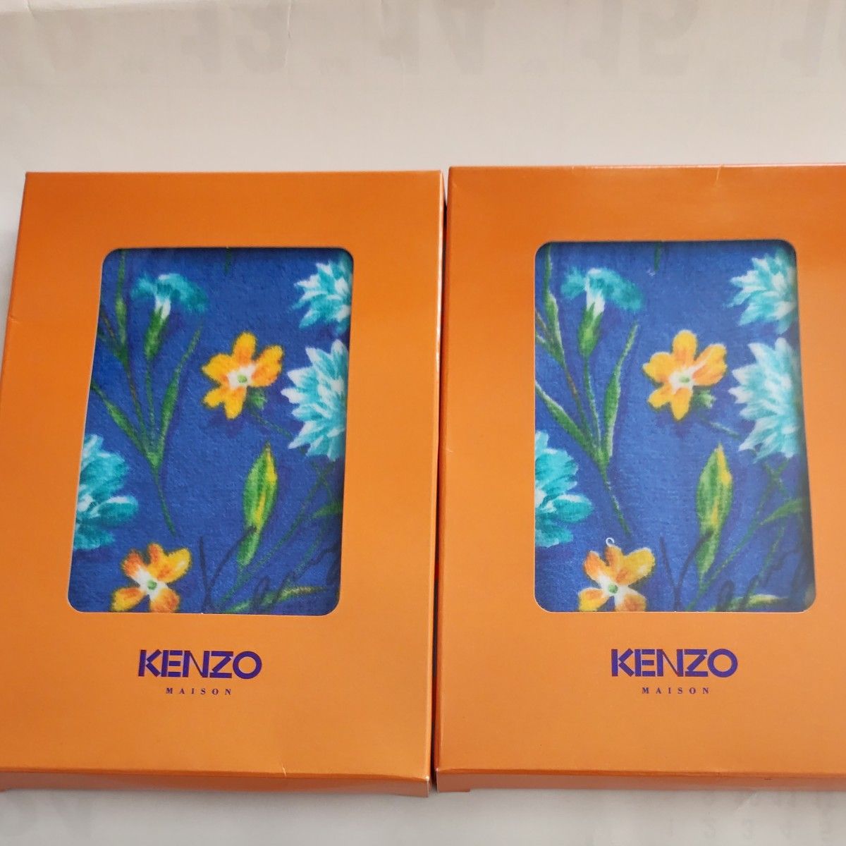 新品　KENZO　ケンゾー　タオルハンカチ　２枚セット　ブランドハンカチ　ケンゾーハンカチ