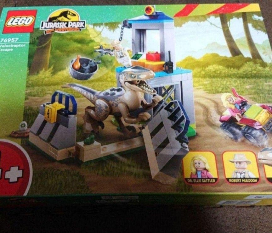 新品 LEGO レゴ ジュラシックパーク 76957 ヴェロキラプトルの脱走