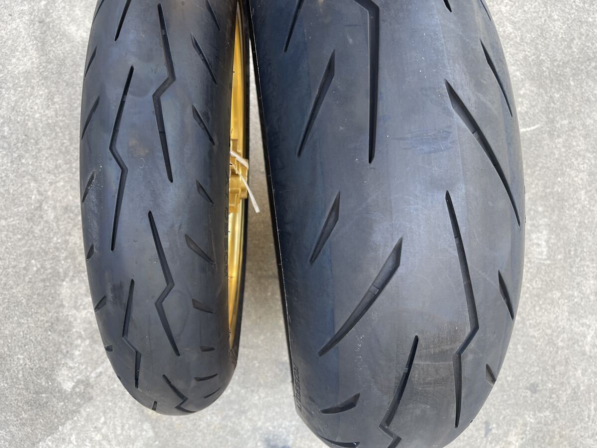 OZレーシング製 17×3.50 17×6.00 PIRELLI DIABLO ROSSOⅣ バリ山前後セット DUCATI 1098 1198 848 パニガーレなどにの画像4