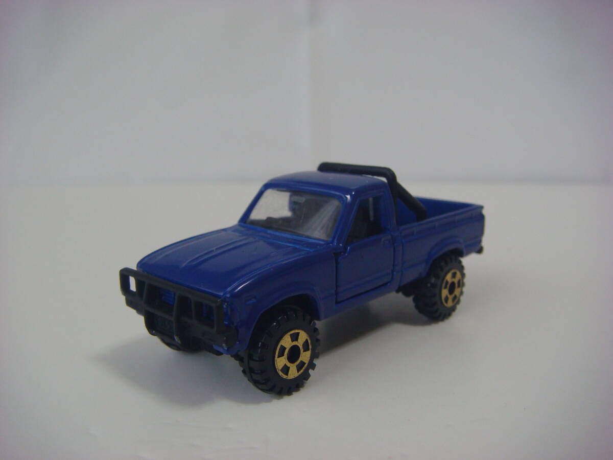 トミカ くじ ☆ トヨタ ハイラックス ４ＷＤ_画像1