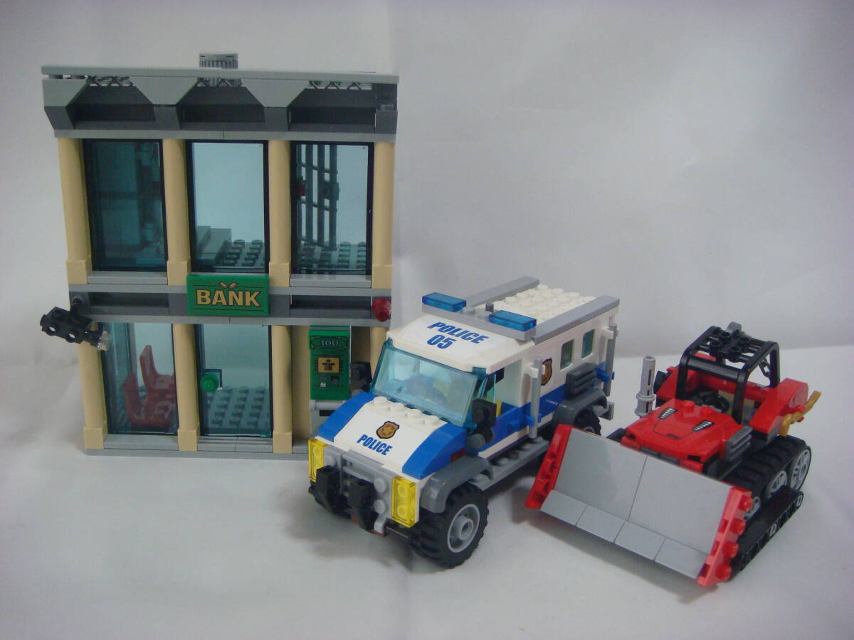 ＬＥＧＯ レゴ ＣＩＴＹ ☆ ６０１４０ 銀行ドロボウとポリスバン_画像3