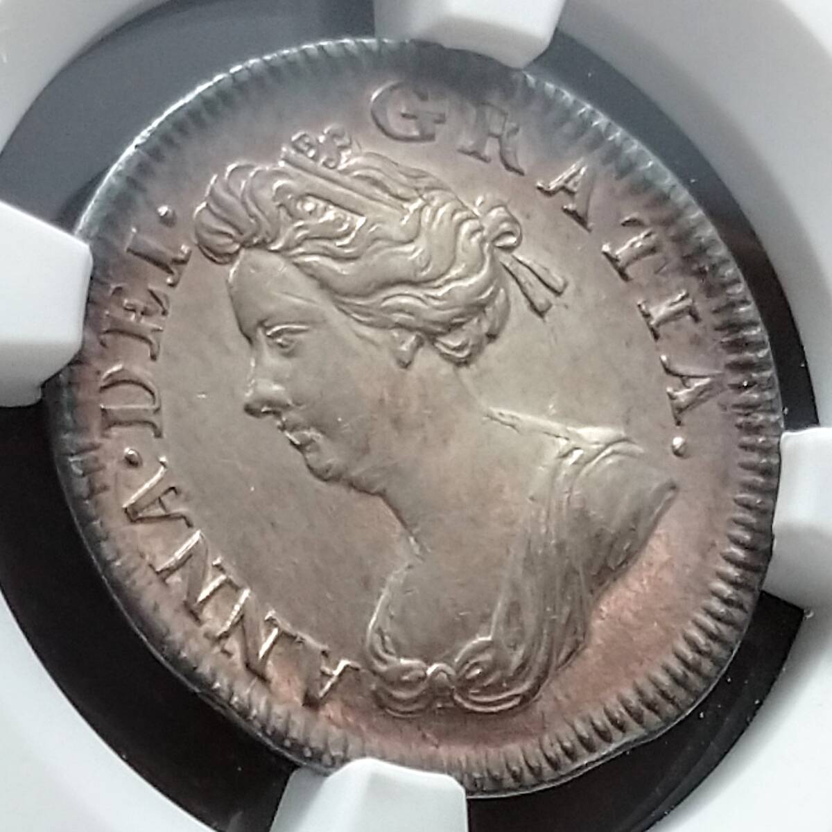  【最高鑑定！】1704年 イングランド 銀貨 アン女王 4ペンス イギリス NGC アンティークコイン_画像3