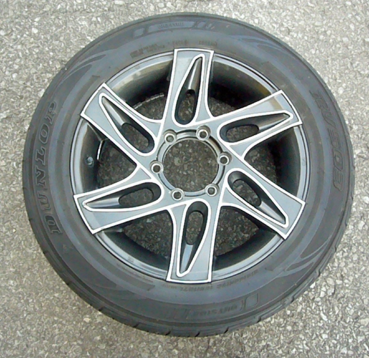 ☆RAYS レイズ DAYTONA CX Face1 17インチホイル【6.5J 6H 139.7+35】ダンロップ RV503 215/60R17C 夏タイヤ USED品☆_画像2