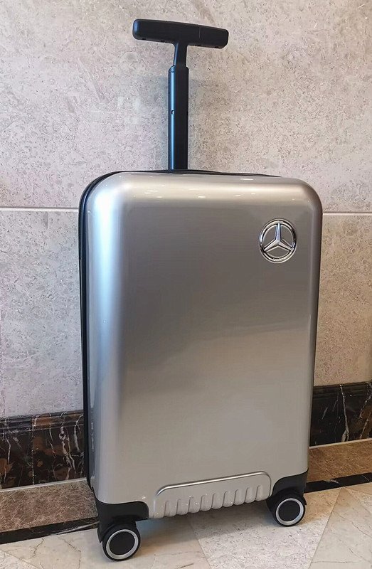 新品※Mercedes-Benz・メルセデス・ベンツ*軽量オリジナル※ダイヤルロック・スーツケース*機内持ち込み*旅行*出張・キャリーケース・銀の画像4