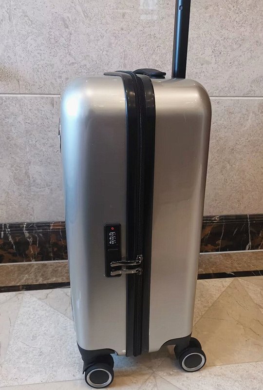  new goods *Mercedes-Benz* Mercedes * Benz * light weight original * dial lock * suitcase * machine inside bringing in * travel * business trip * Carry case * silver 