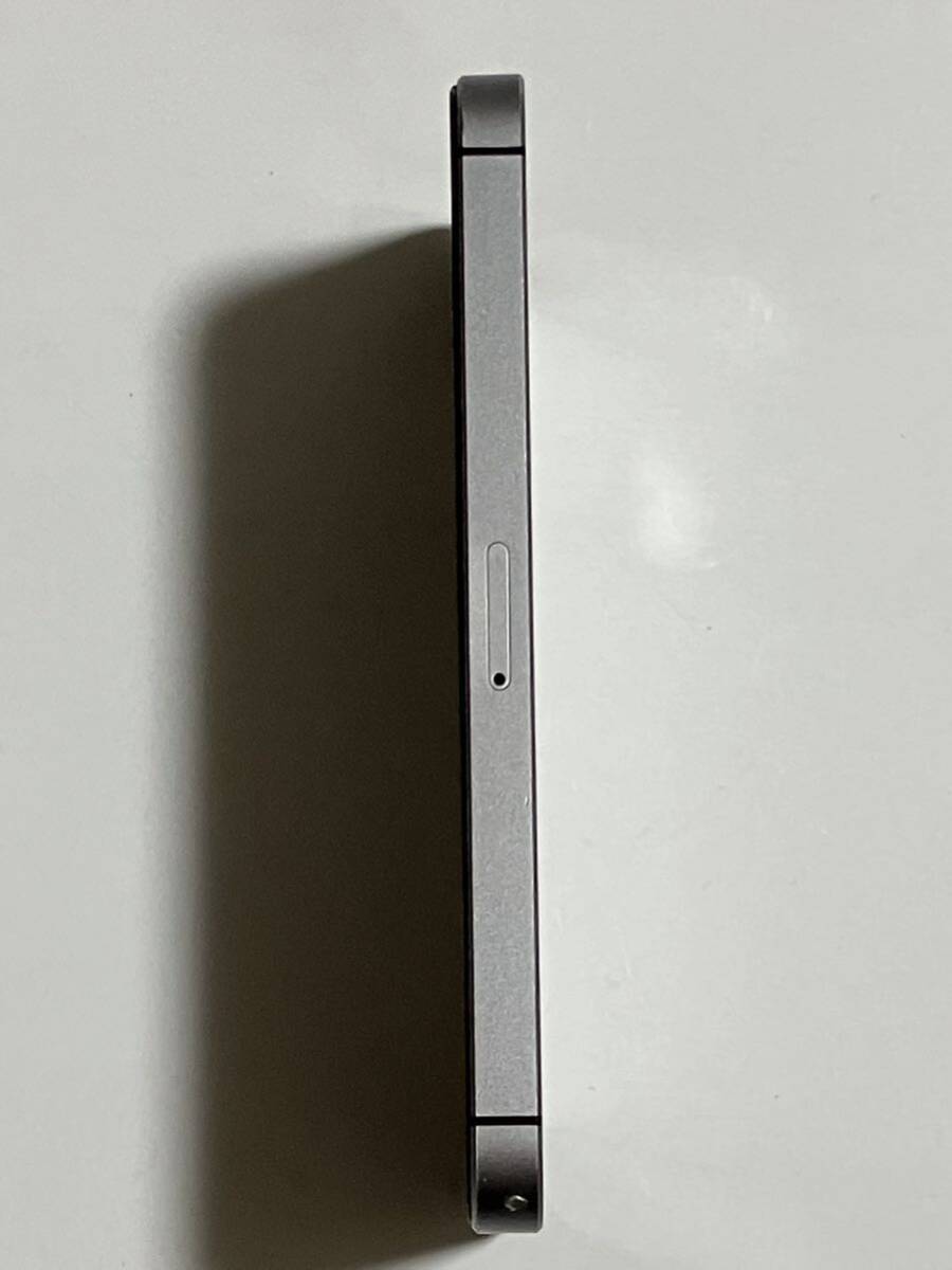 SIMフリー iPhone SE 32GB 100% 第一世代 スペースグレー SIMフリー iPhone SE 32GB 100% 第一世代 スペースグレー