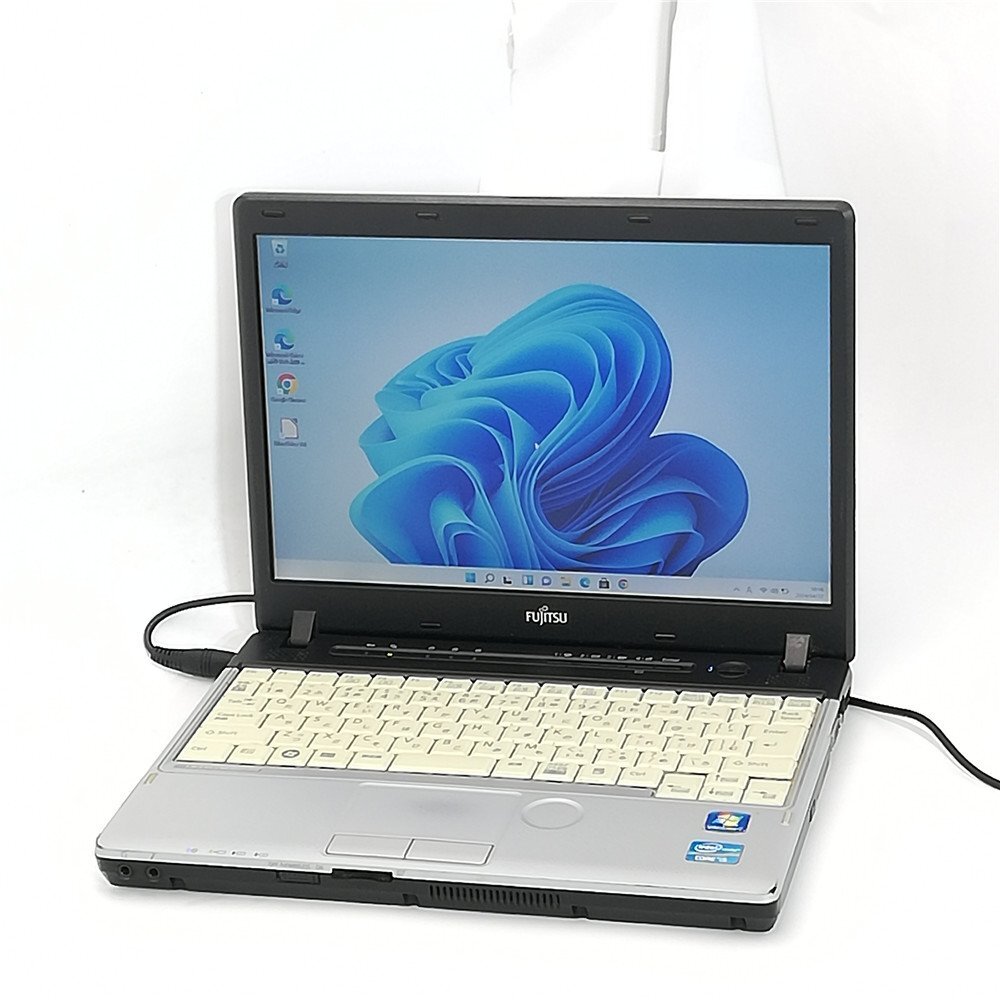 激安 日本製 ノートパソコン 富士通 FMV LIFEBOOK P771/C 中古 12.1型 第2世代Core i5 DVDマルチ 無線 Wi-Fi Windows11 Office済 即使用可_画像2