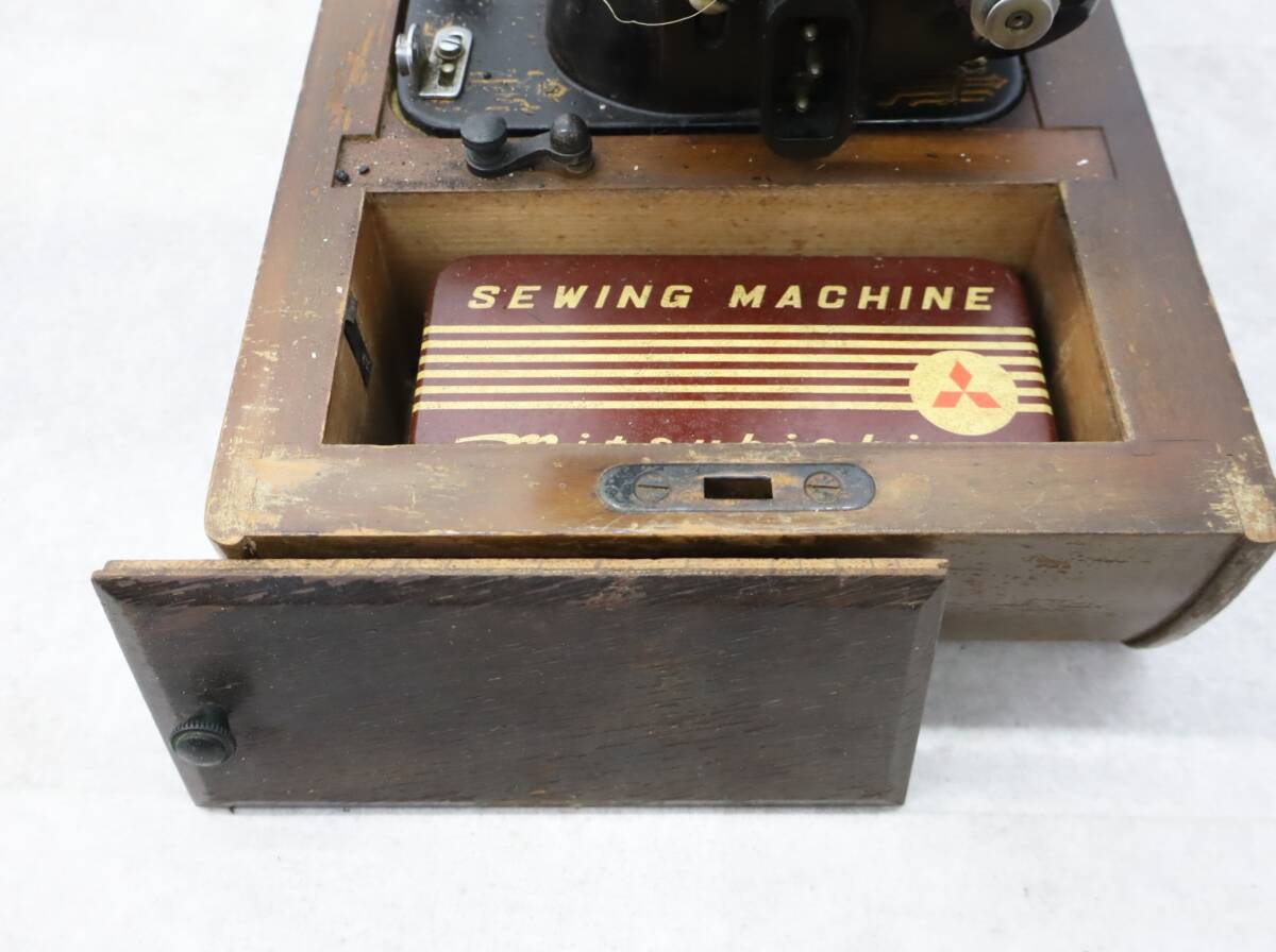 v retro l antique sewing machine electric black interior also!!lMITSUBISHI Mitsubishi HA1 l tree box attaching Junk miscellaneous goods interior #O8795