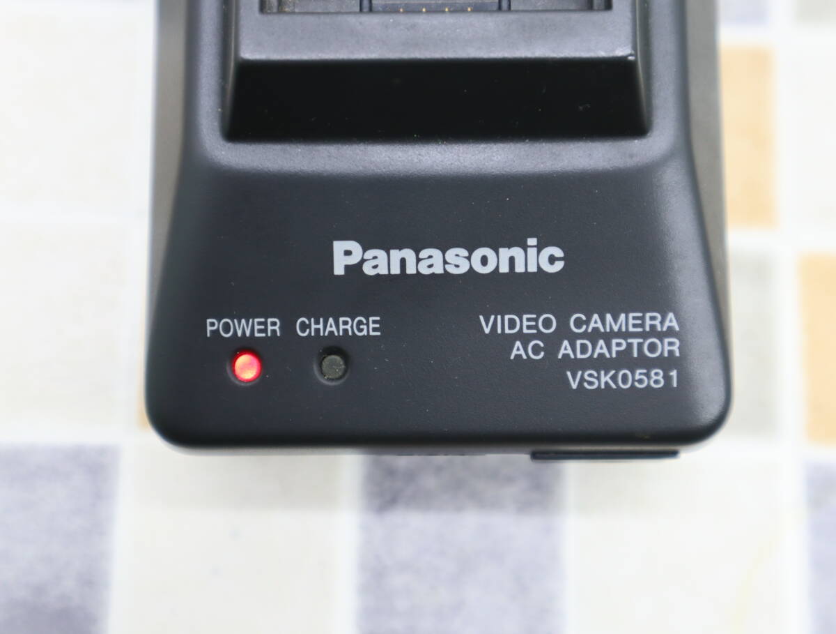 ∧カメラ機器 ｜DCカプラー バッテリー充電器｜Panasonic パナソニック VSK0581 ｜ビデオカメラ用 ■O1223の画像5