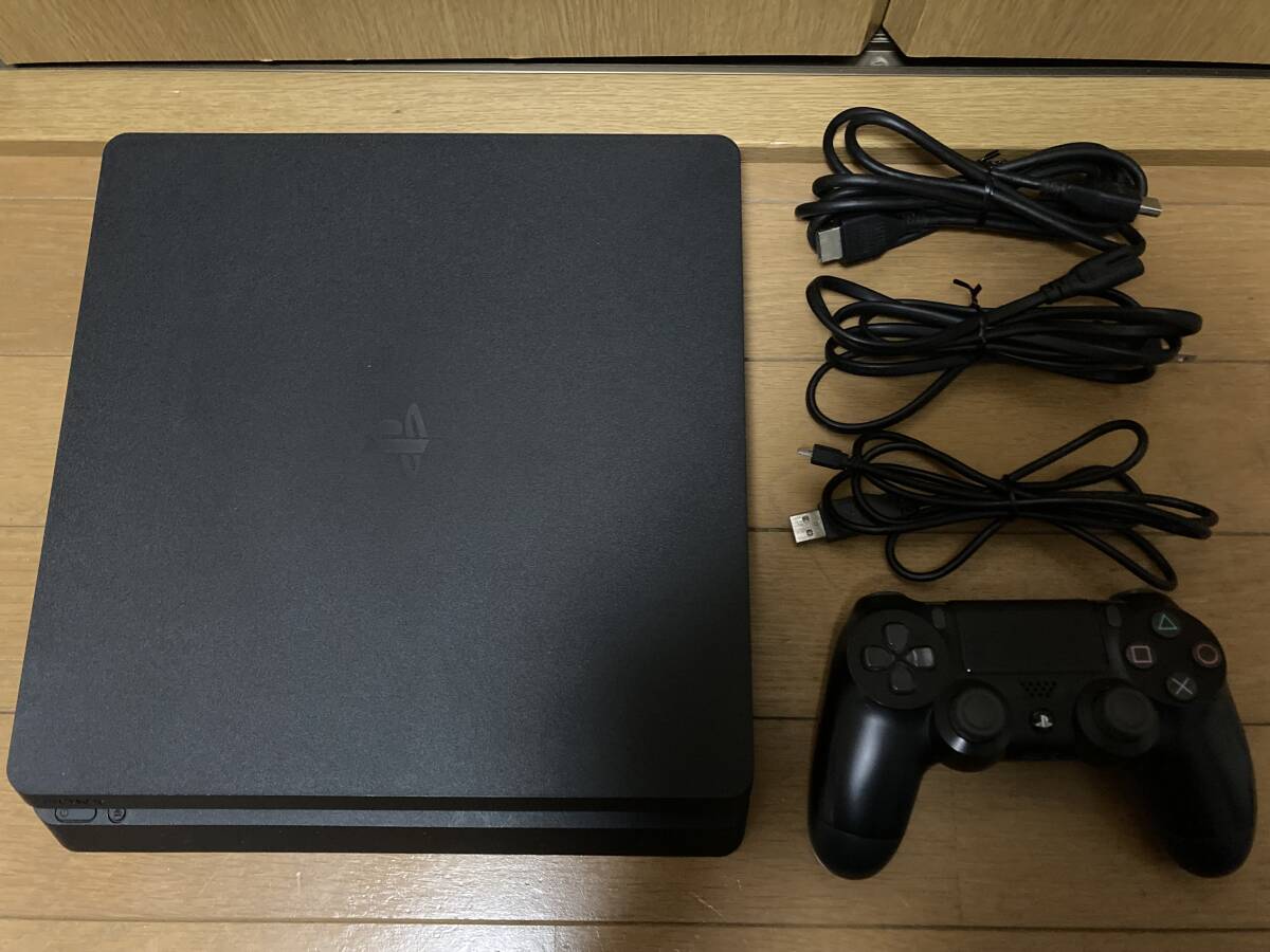 即決! PlayStation4 PS4 本体 CUH-2000B 1TB ブラック コントローラー 付きの画像1