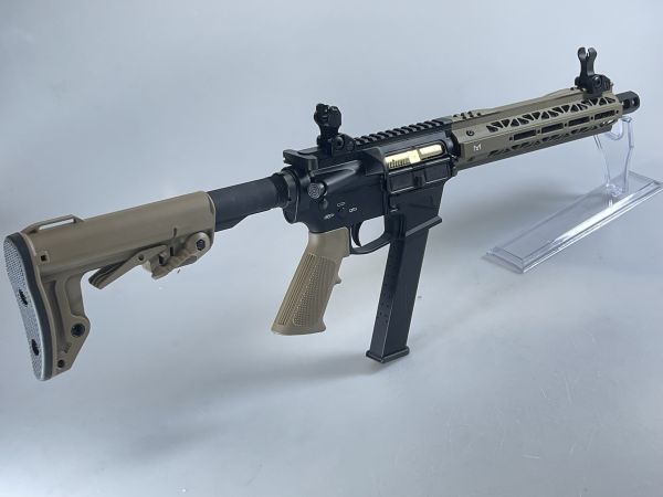 【裏SSS】KingArms製 TWS 9mm ガスブローバック SMG 10インチ DE グロックマガジン使用可能 日本仕様 9㎜AR☆検M16 M4A1 G17 G18の画像4