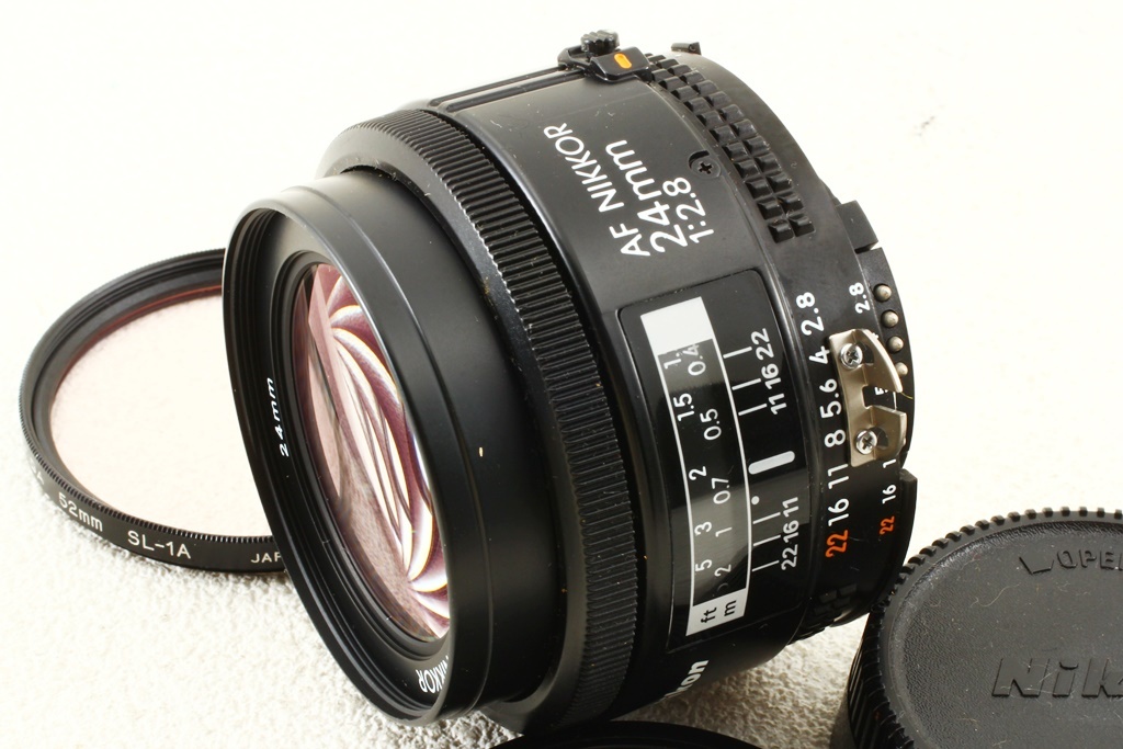 外観美品◆Nikon ニコン AF NIKKOR 24mm F2.8◆広角レンズ/A4127の画像2