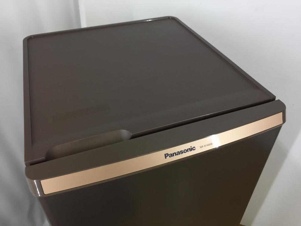 送料無料★極上超美品 中古★Panasonic 138L! LED照明 カテキン抗菌・脱臭フィルター 耐熱テーブル冷蔵庫【NR-B148W-T】D7KHの画像7