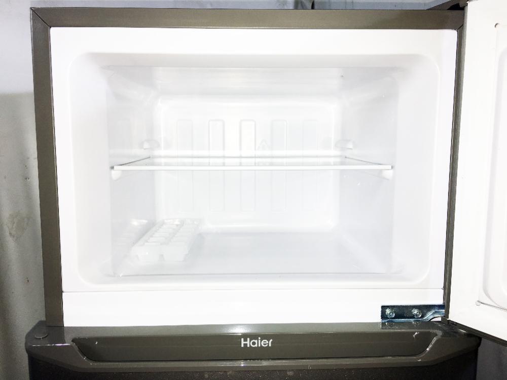 ◆送料無料★2019年製★ 中古★Haier☆130L☆2ドア冷凍冷蔵庫☆右開き☆置き場所を選ばないスリムボディ【◆JR-N130A-S】◆9II