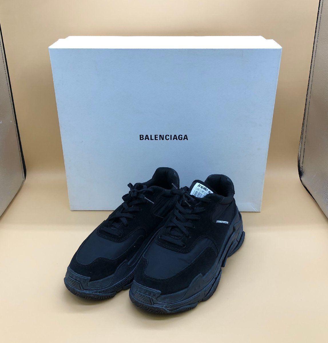 BALENCIAGA/バレンシアガ トリプルS ローカット スニーカー サイズ:28cm 品番:541642 メンズ ブラック ☆良品☆[75-0220-N3]_画像1