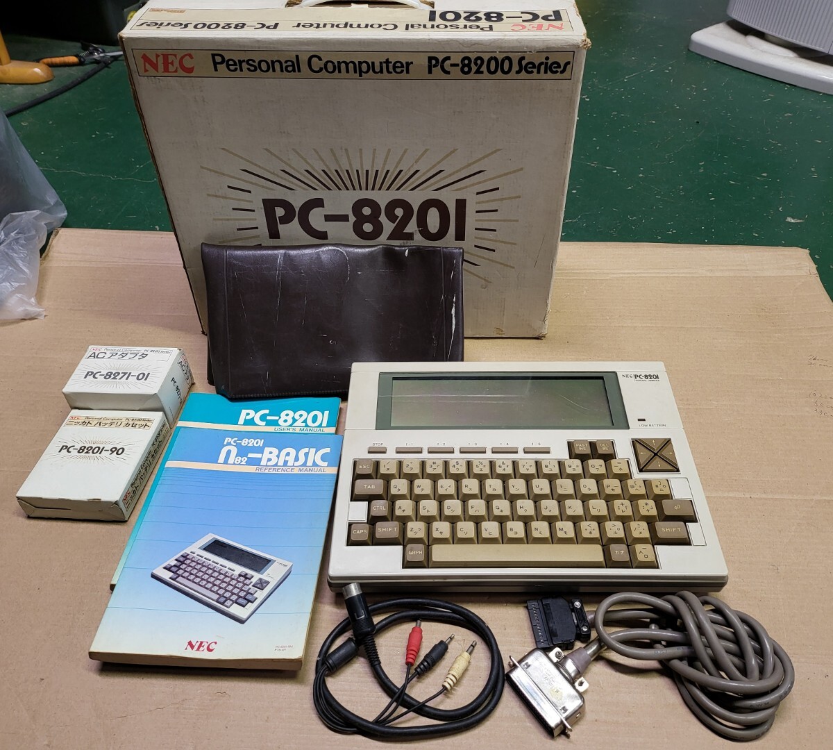 Yahoo!オークション - NEC PC-8201 ハンドヘルドコンピュータ Yahoo!オークション - NEC PC-8201 ハンドヘルドコンピュータ