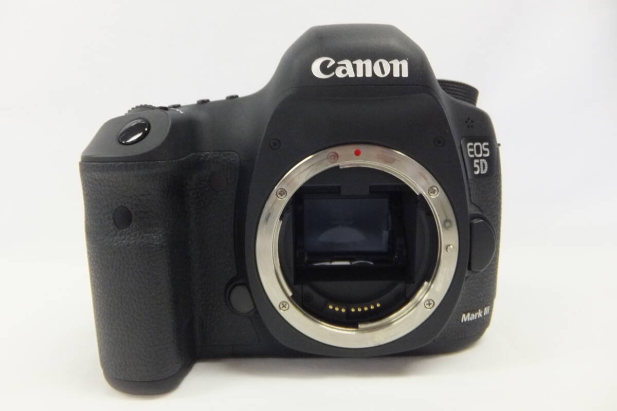  キャノン Canon EOS 5D Mark III 元箱・付属品付 ボディ デジタルカメラ デジタル一眼レフの画像4