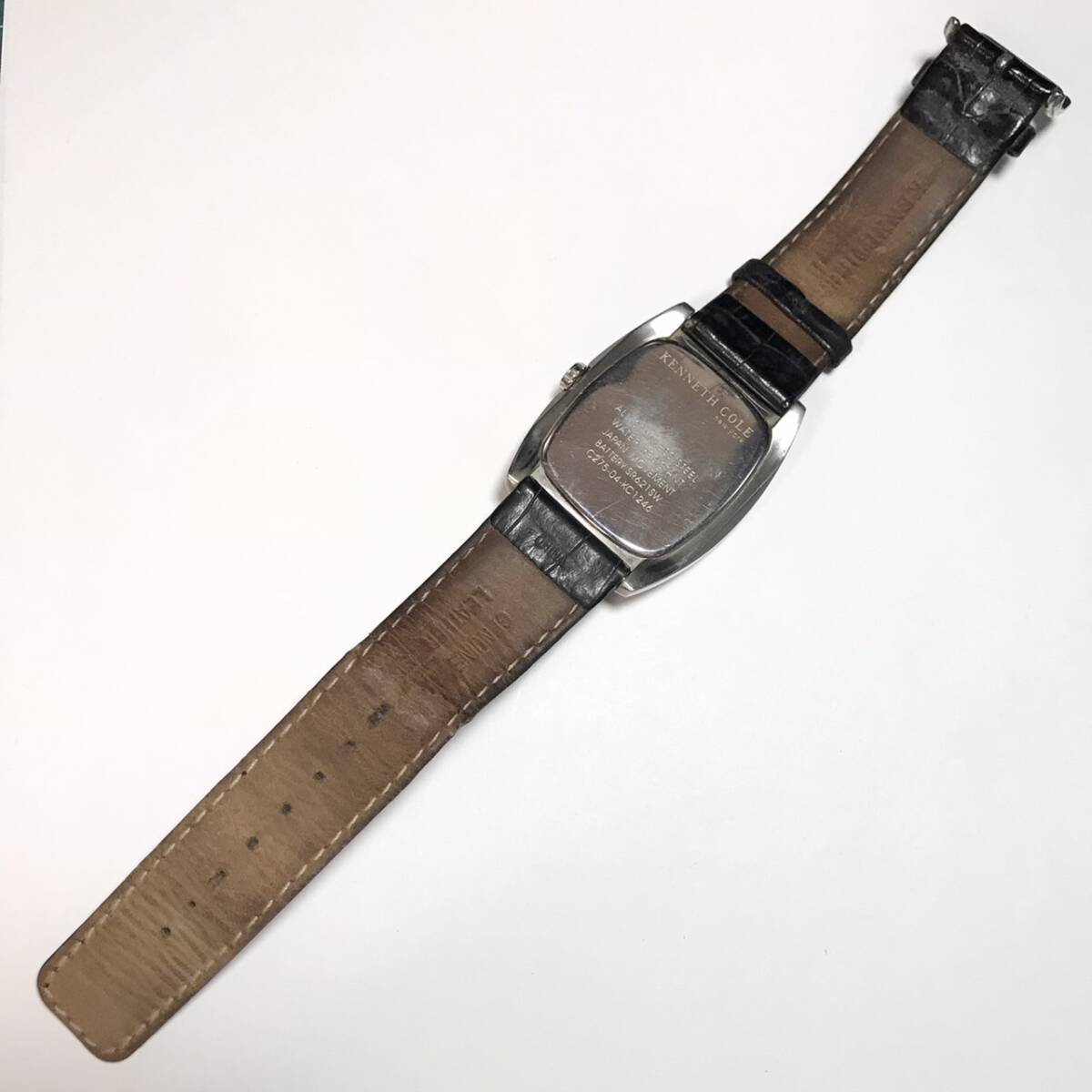 【1円】 時計 KENNETH COLE ケネスコール C275-04-KC1246 QUARTZ クォーツ デイト カレンダー 腕時計 ウォッチ ジャンク品扱い_画像4