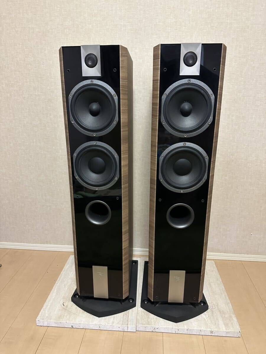 FOCAL CHORUS 816V スピーカー ペア シリアル連番の画像1