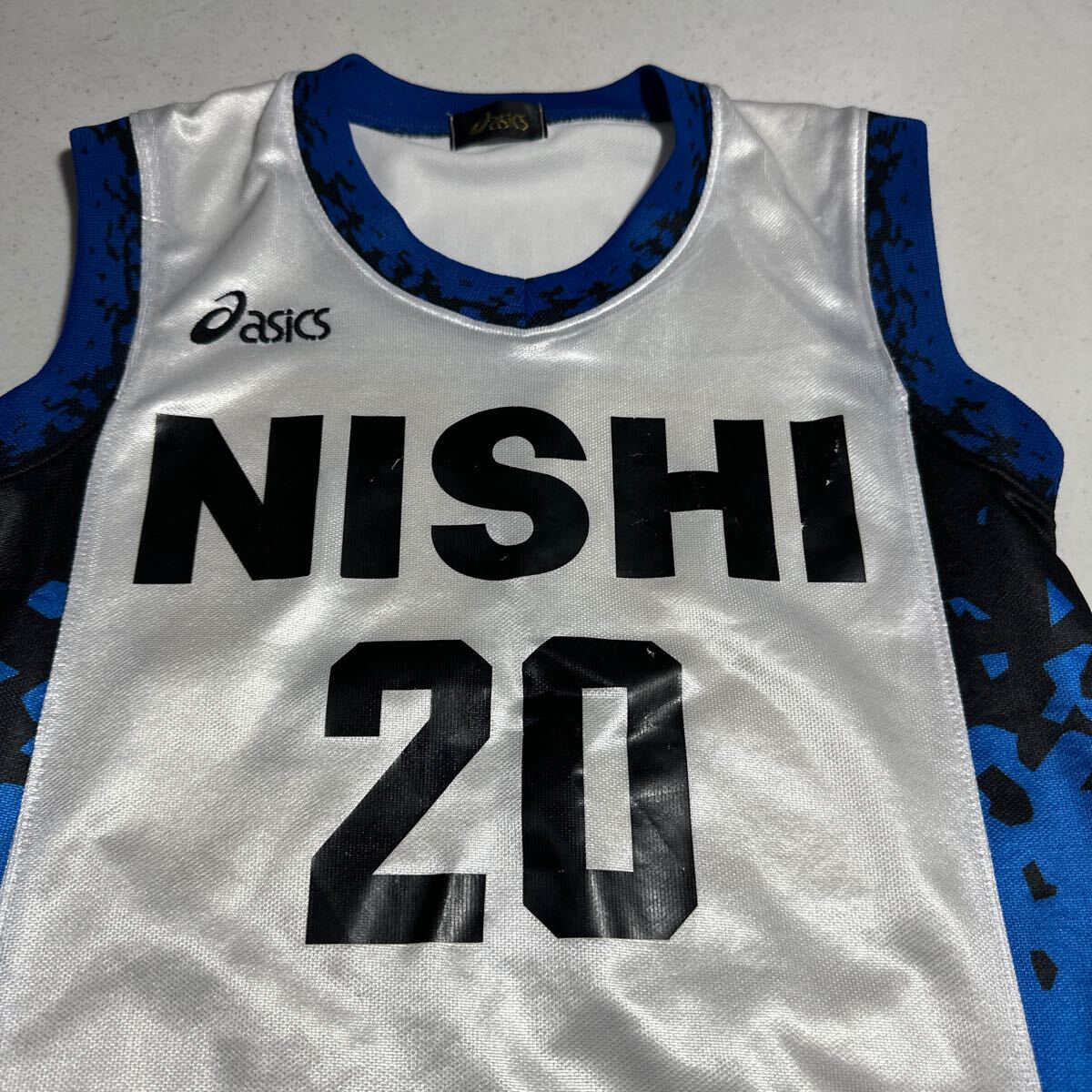 ニシ NISHI 女子バスケットボール部 アシックス asics 黒タグ 光沢ユニフォーム 女性用Mサイズの画像2