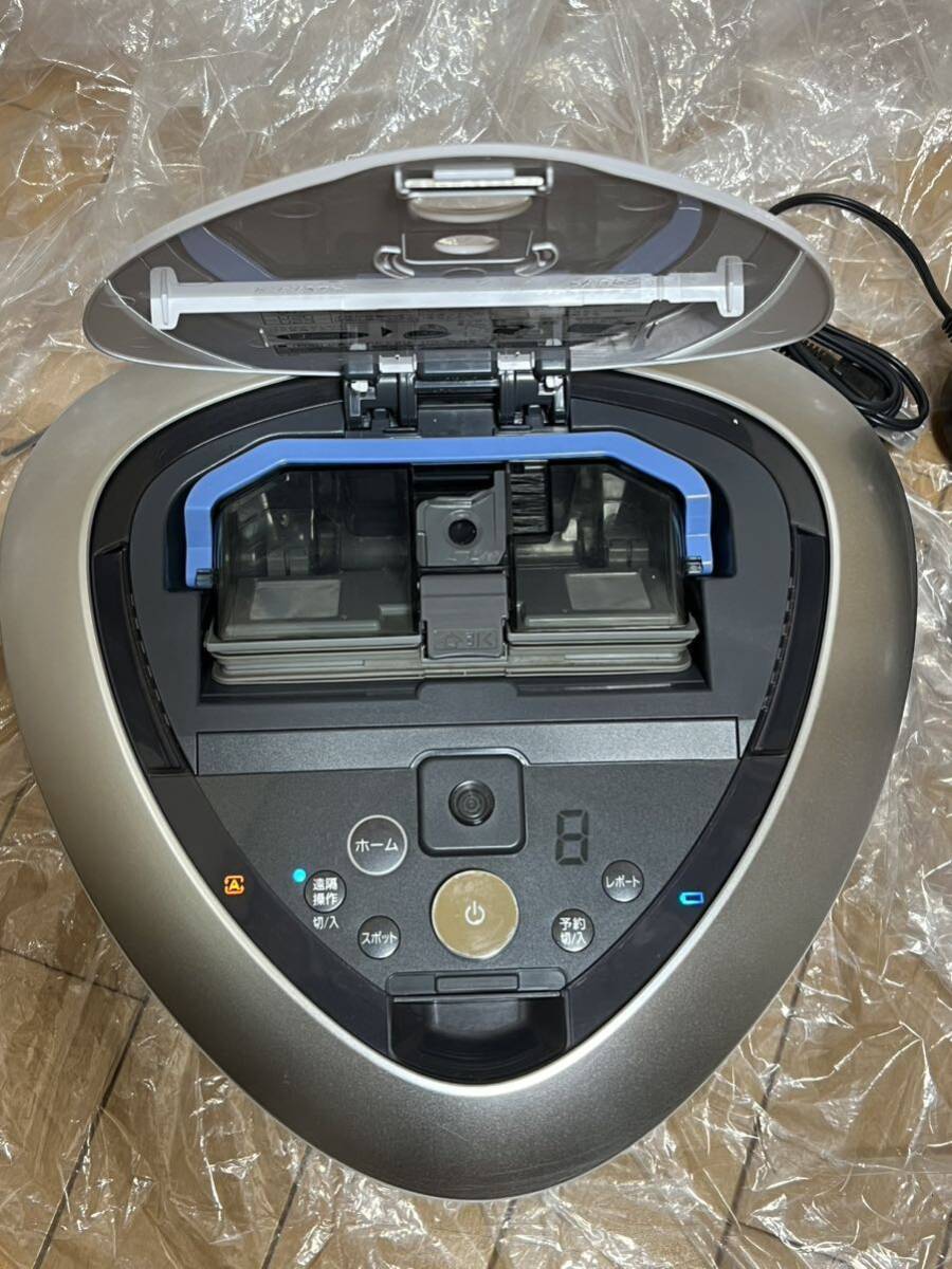  free shipping ~( operation goods beautiful goods )Panasonic Panasonic RULO Roo ro robot vacuum cleaner MC-RS800-W.. operation (X-25)