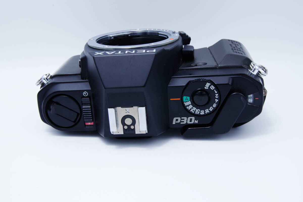PENTAX　P30N　シャッター切れます　外装美品　MFフィルムカメラ　_画像3