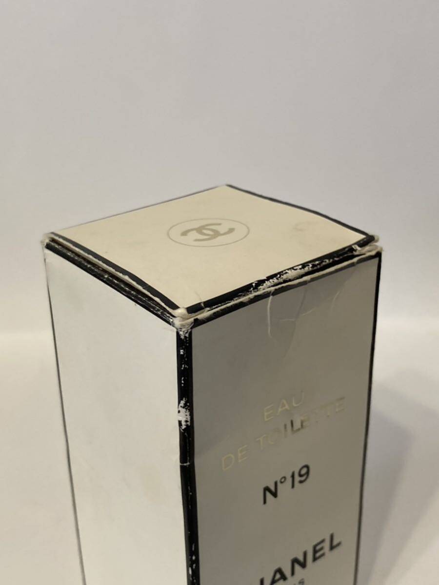 I4D286◆新品同様◆ シャネル CHANEL NO19 オードトワレ EDT 香水 100mlの画像6