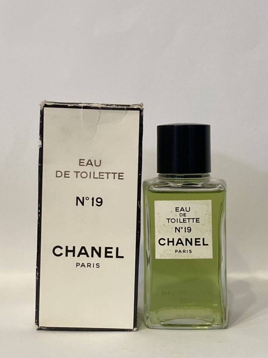 I4D286◆新品同様◆ シャネル CHANEL NO19 オードトワレ EDT 香水 100mlの画像2