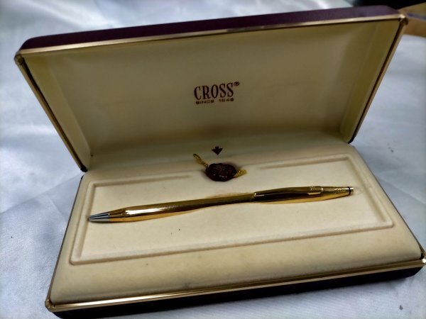 Cross Cross Ball Pen Classic Century 18kt Gold заполнено [MA -18]