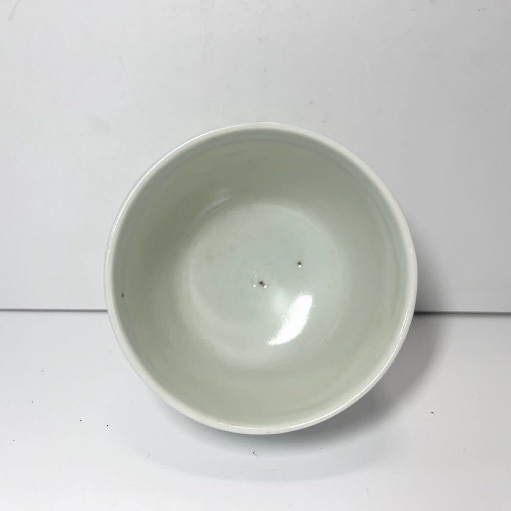 [.] old Imari blue and white ceramics sake cup Edo latter term 