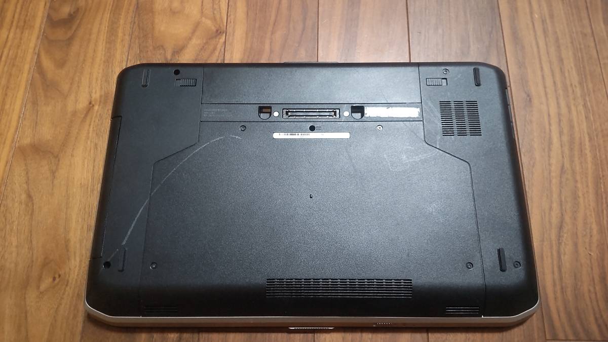 DELL Latitude E5520 Core i5-2520M メモリー4GB 15.6型 HDD無【中古】_画像5