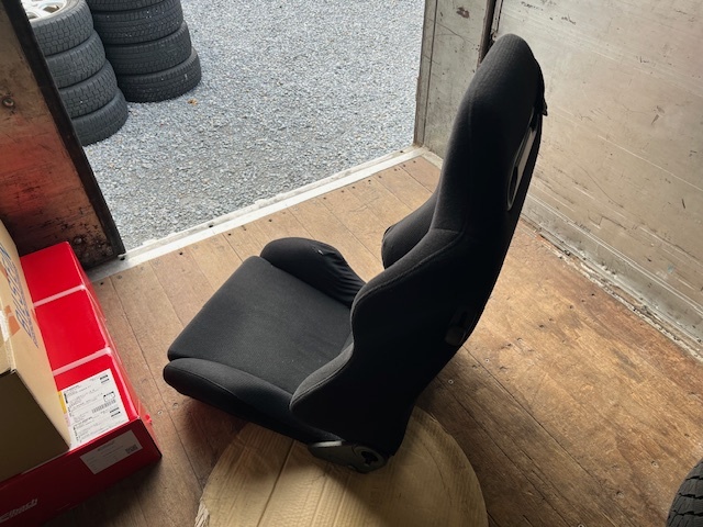 RECARO SR リクライニングシート 運転席にて使用していました 傷 スレ へたり 有るため格安にて売り切りますの画像4