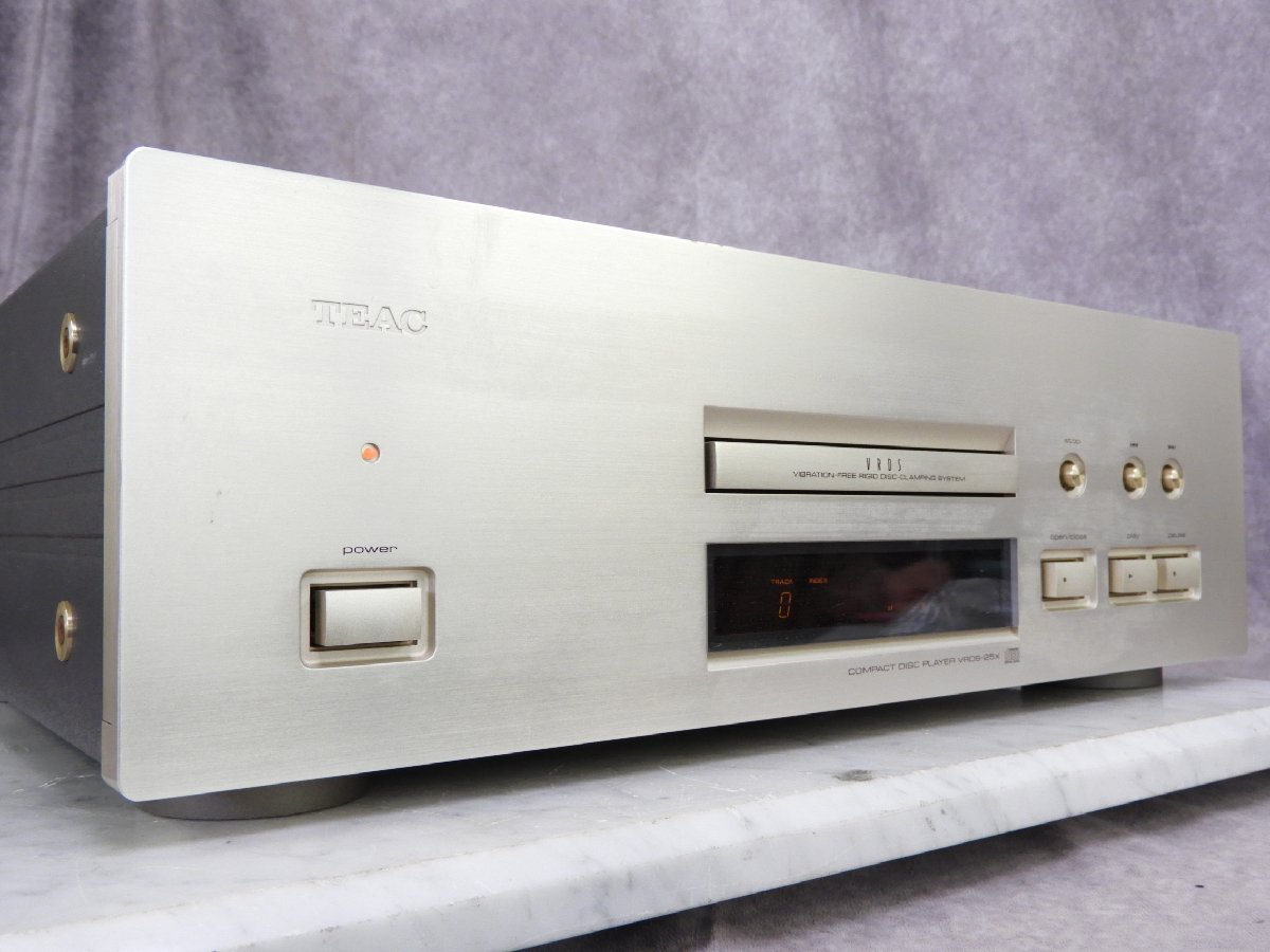 ☆ TEAC ティアック VRDS-25X CDプレーヤー ☆ジャンク☆_画像1