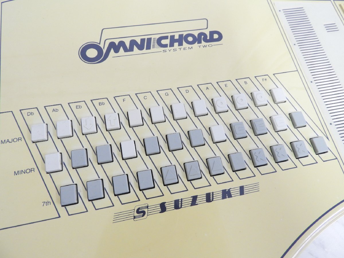 *SUZUKI OMNICHORD OM-84 Homme ni code rhythm machine Suzuki case attaching * Junk *